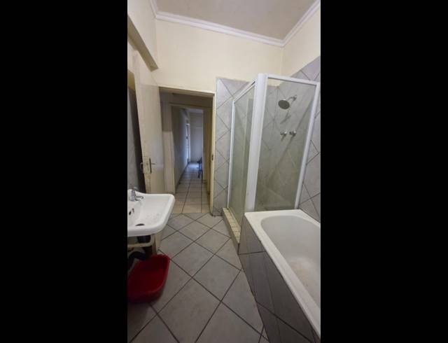 3 BEDROOM HOUSE FOR SALE IN BLOEMFONTEIN CENTRAL